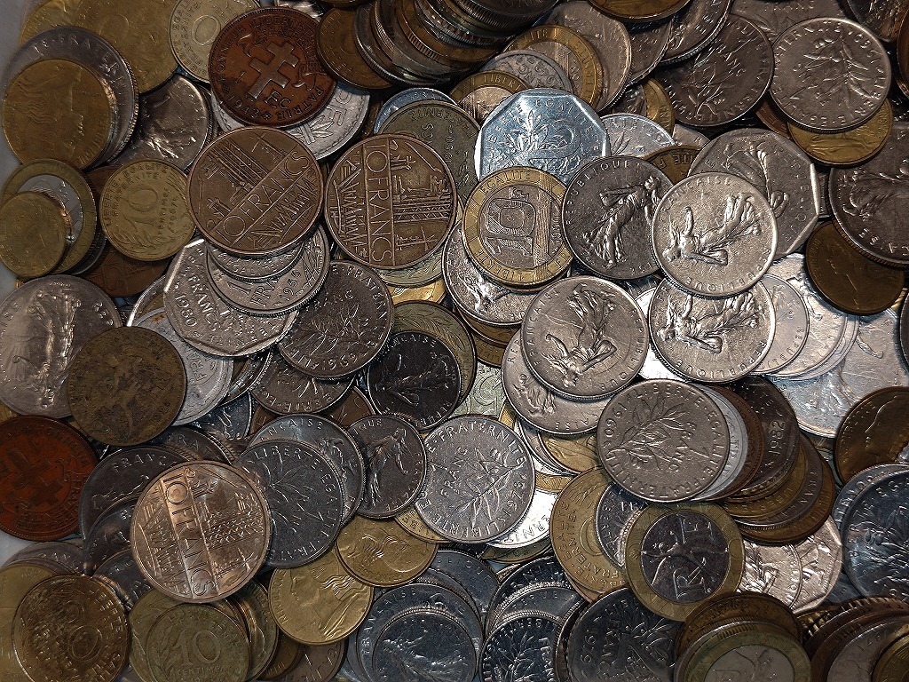 1円スタート】フランス フラン硬貨他 おまとめ 約2.7㎏ | FTB.PT