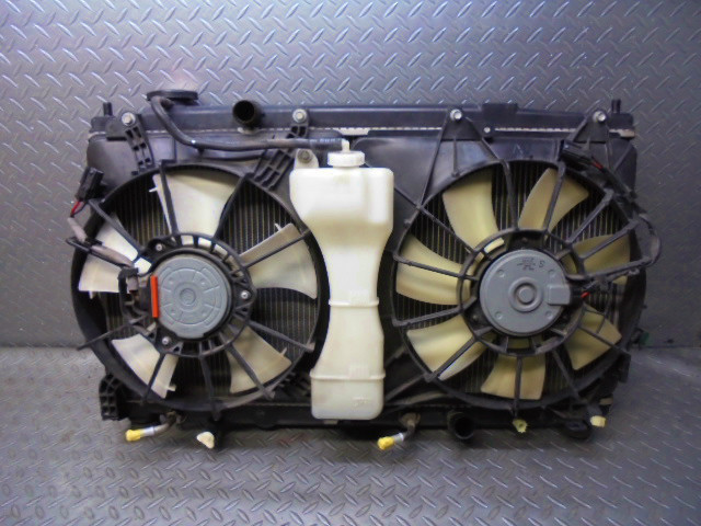 20◆フィットGE8★ラジエーター/電動ファン◆480