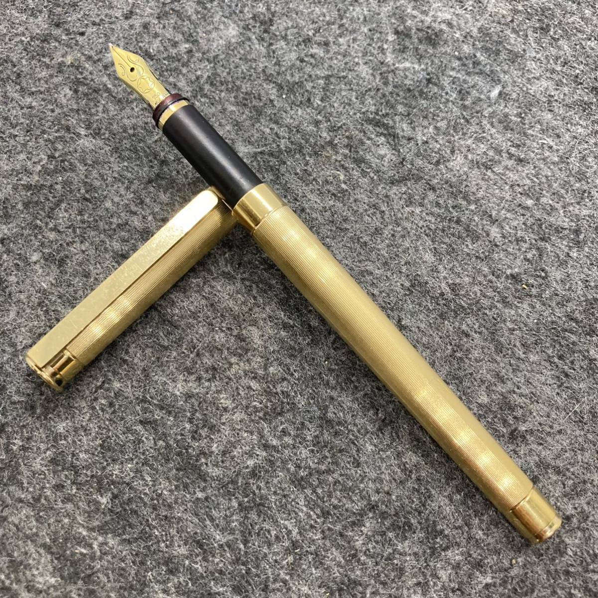 PE417□MONTBLANC モンブラン 万年筆 ノブレス オブリージュ ペン先 18K 750 ゴールド 初期型 フラットクリップ 筆記未確認 ★やや難あり