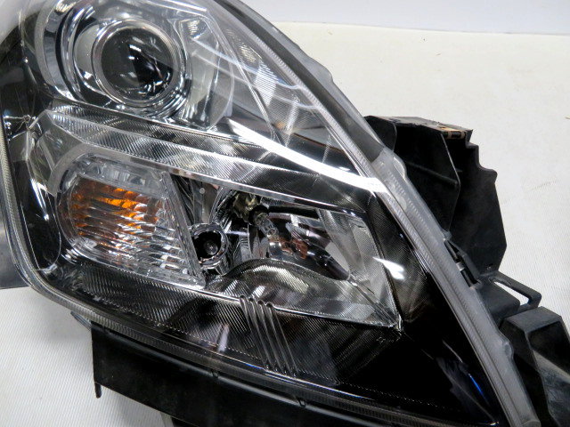 綺麗です！送料安 MPV LY3P コーティング済 後期 HIDライト左右SET P5620 打刻印（シ） インボイス対応可 ♪♪R