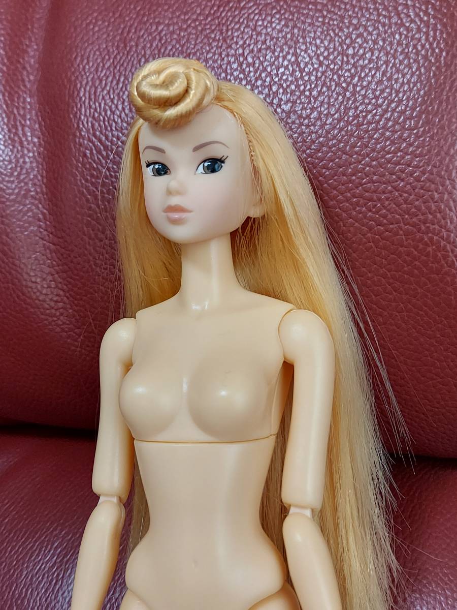 MOMOKO(名前失念しました) 人形、キャラクタードール モモコドール