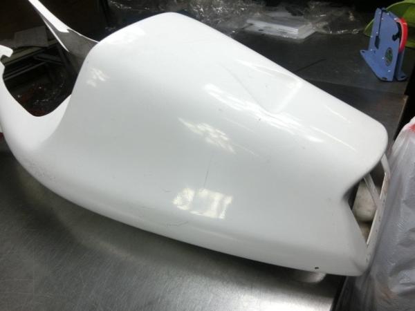 rvf400 nc35 シルエットジャパン製 シングルシートカウル 未塗装 RVF400 シルエットジャパンFRPシングルシートカウル☆NC35 【公式通販】