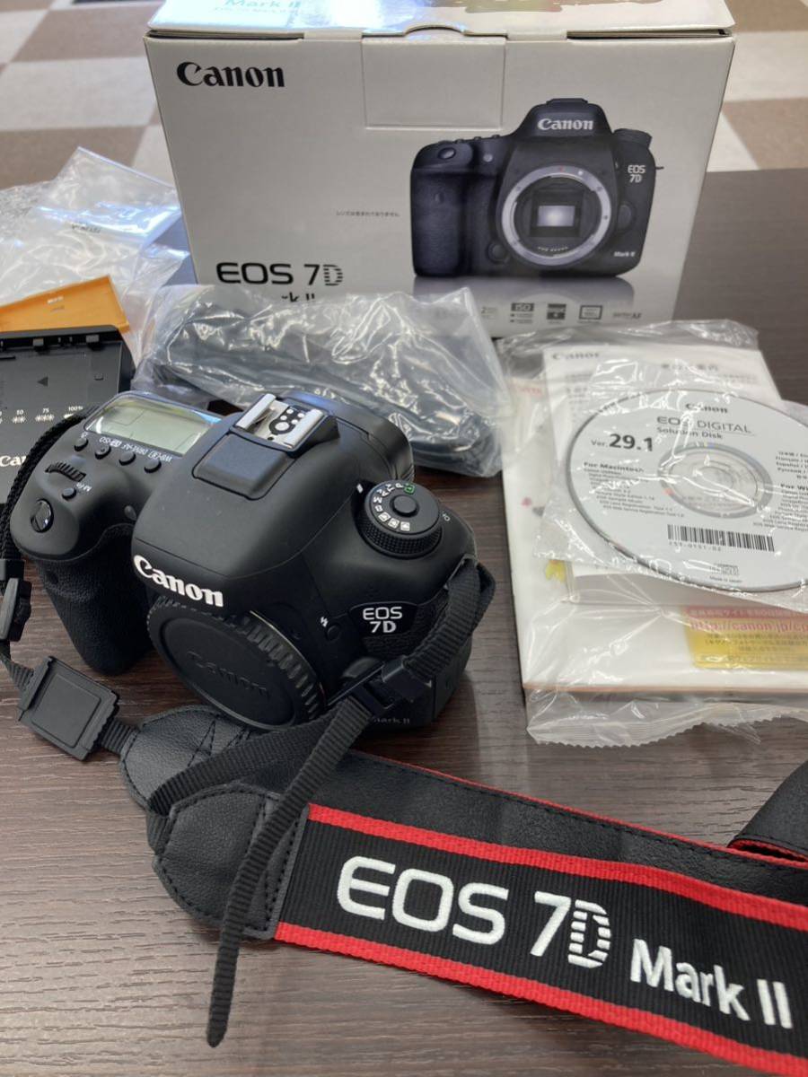 CANON EOS 7D Mark II (G) キヤノン 元箱あり 一眼レフカメラ デジカメ