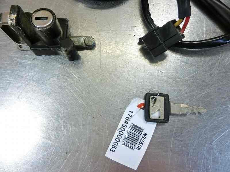 NS250R 純正キー3点フルセット、メインキーシリンダー、ガソリンタンク