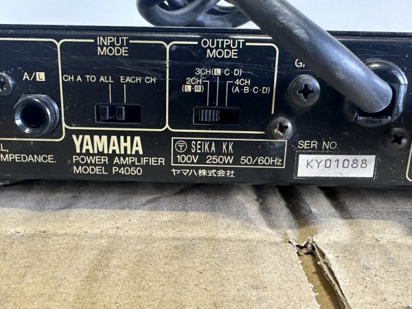 岐阜発送」23091923 YAMAHA P4050 4ch パワーアンプ 動作確認済 中古