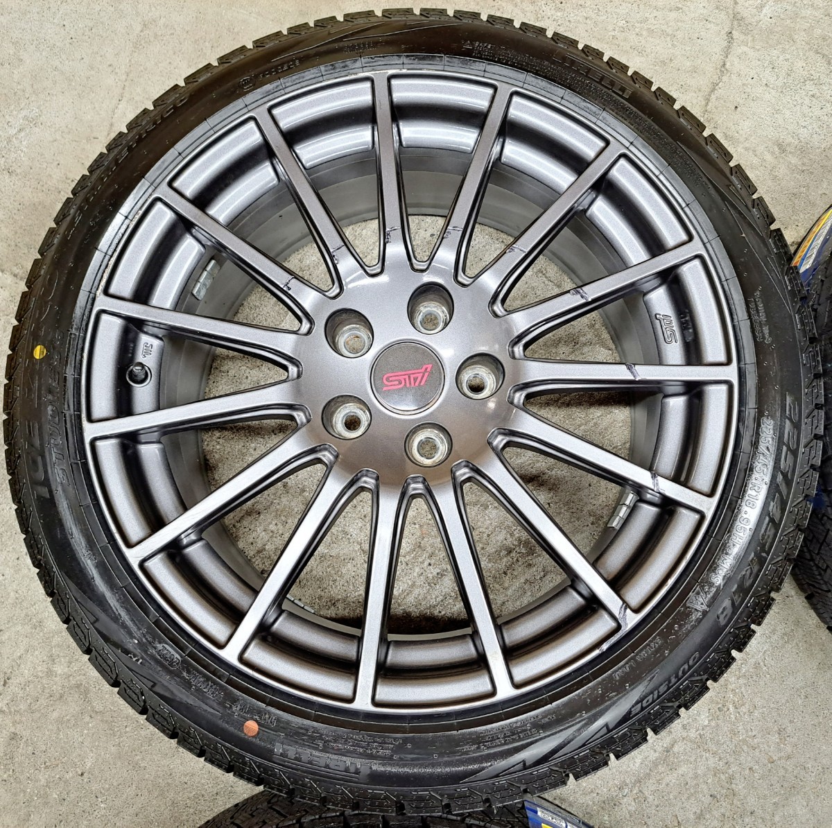 新品】スバル WRX STI 純正オプション ホイールタイヤ 2022年 ピレリ