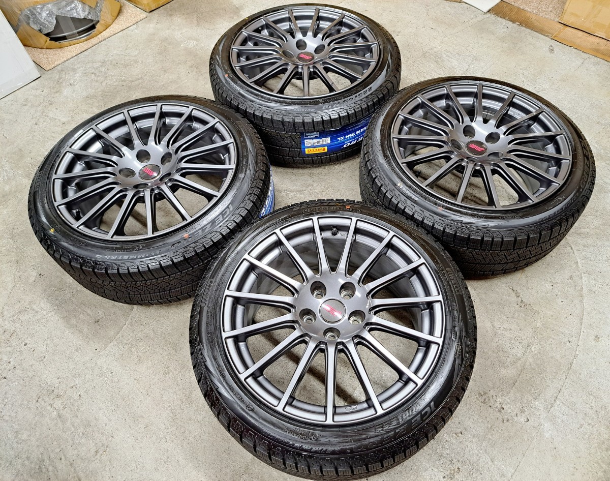 レボーグSTI 純正ホイール 未使用 STI 純正アルミホイール の レボーグSTI 純正ホイール 未使用 STI 純正アルミホイール の