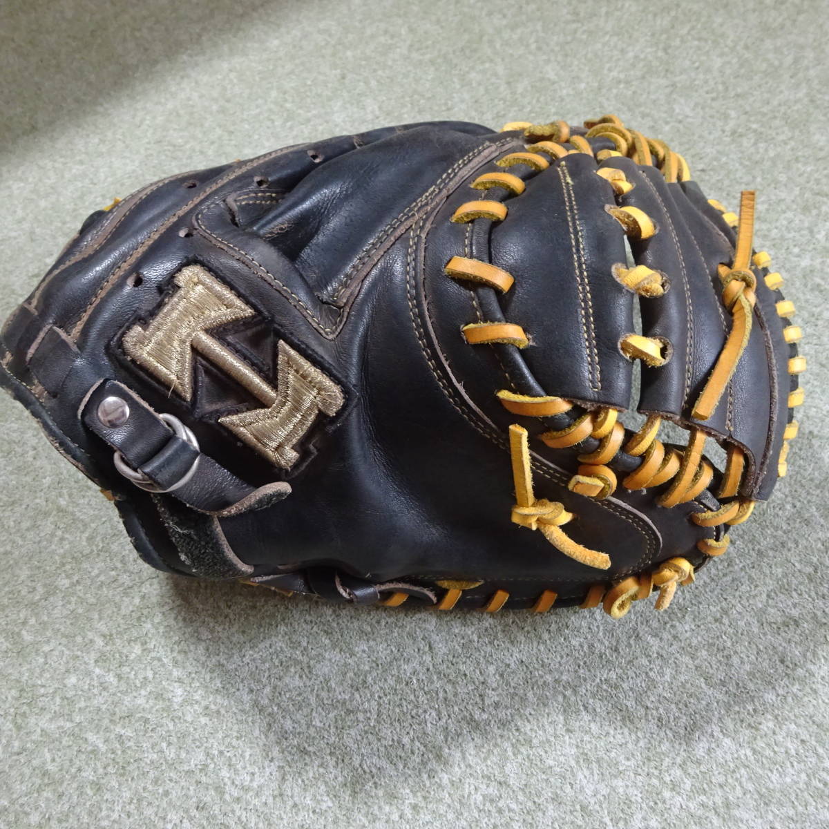 ハイゴールド　キャッチャーミット　硬式用　SCM-310M 中古　