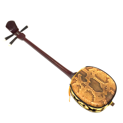 三線 蛇味線 蛇革 沖縄楽器 伝統楽器 全長76cm QG033-40 沖縄三線