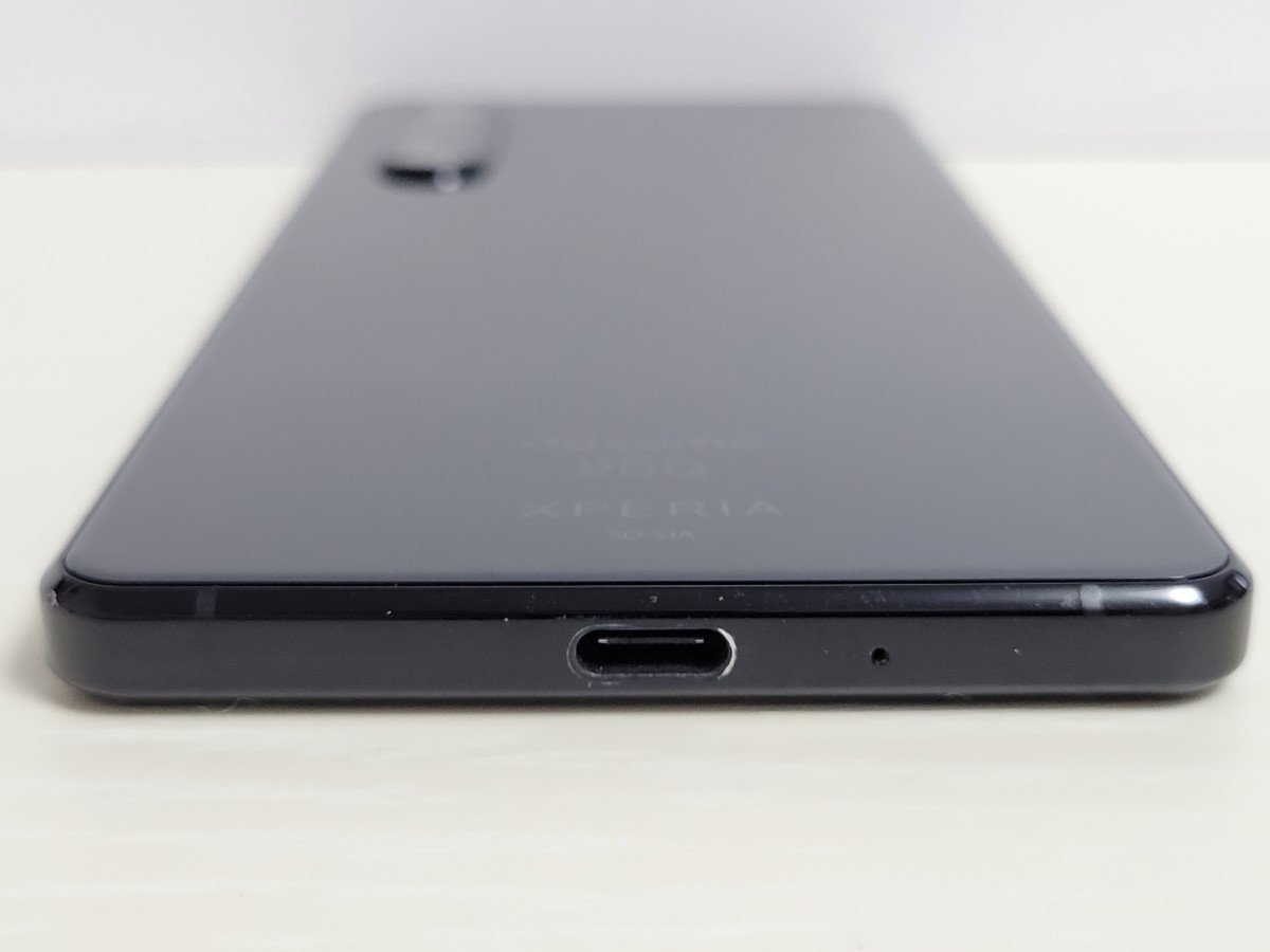 豊富な，送料無料 ★【33780WM】 完動品 docomo SO-51A SONY Xperia 1 II ブラック SIMロック解除済 1円 ! 1スタ !