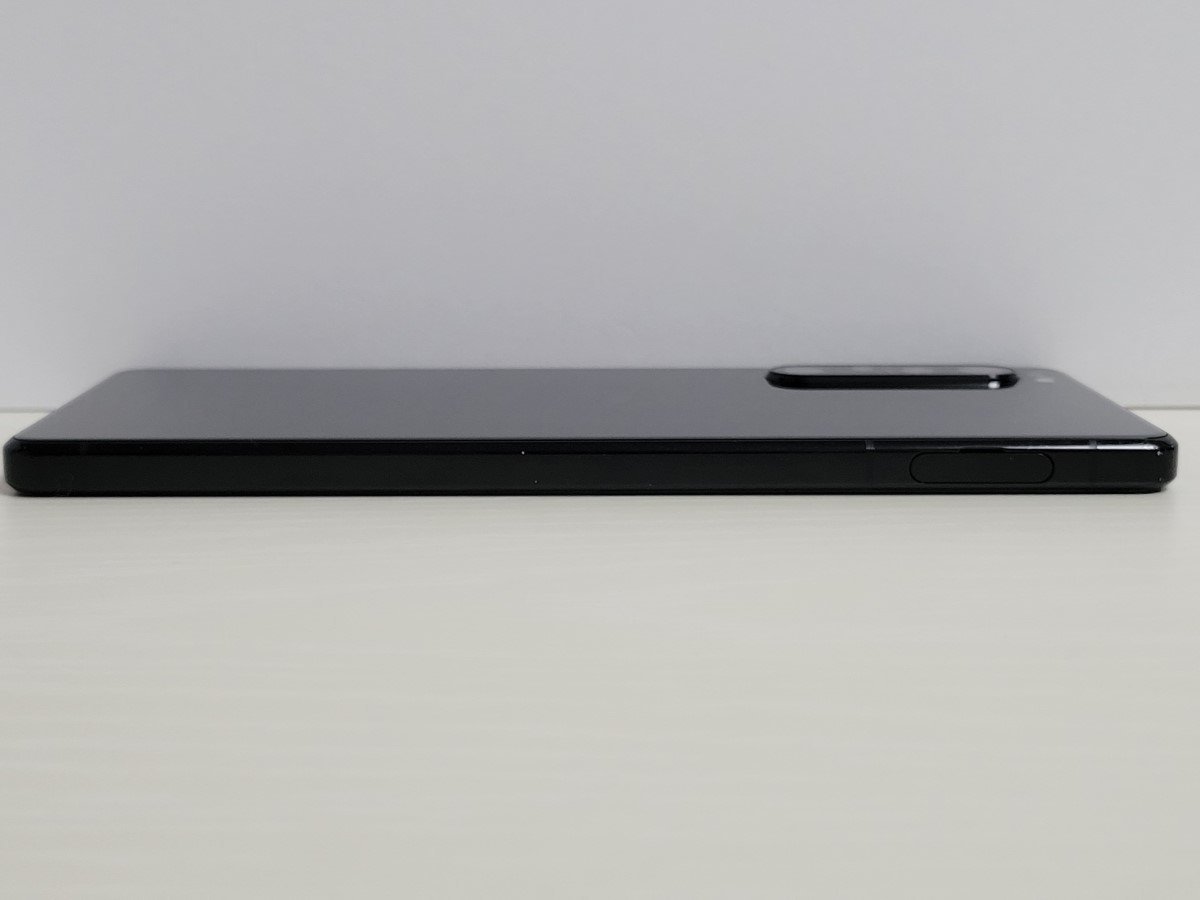 豊富な，送料無料 ★【33780WM】 完動品 docomo SO-51A SONY Xperia 1 II ブラック SIMロック解除済 1円 ! 1スタ !