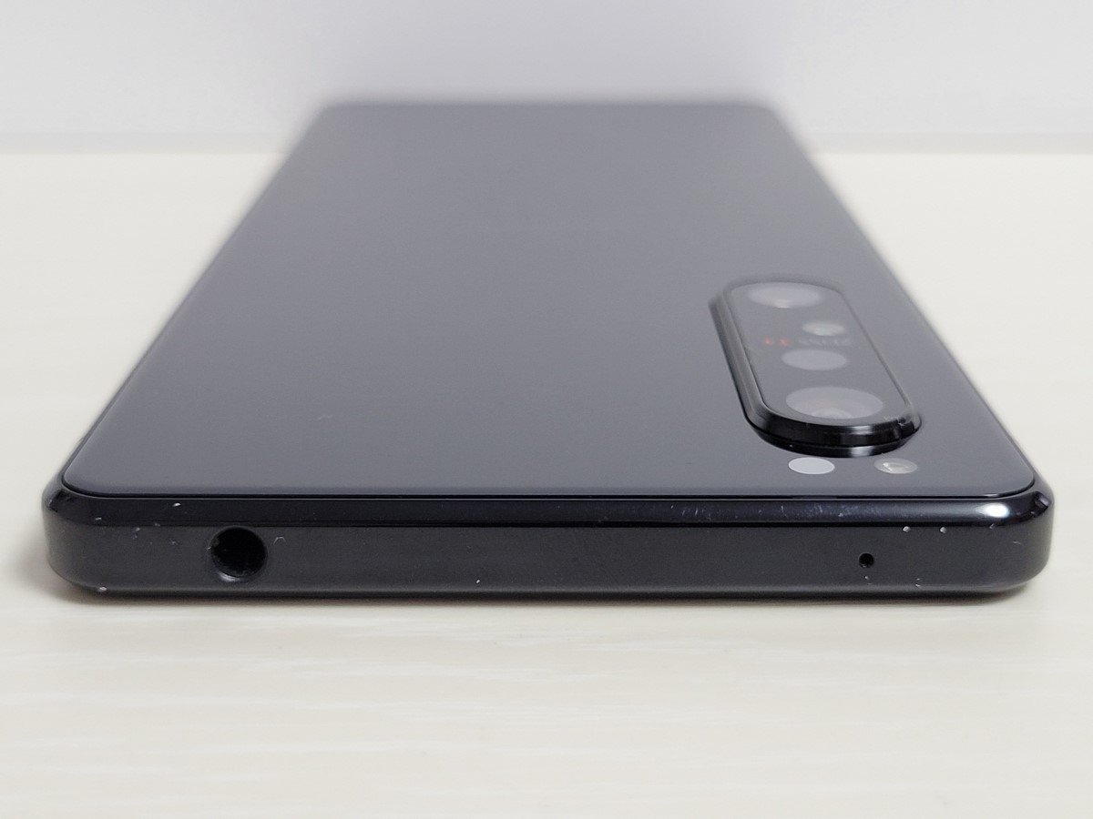 豊富な，送料無料 ★【33780WM】 完動品 docomo SO-51A SONY Xperia 1 II ブラック SIMロック解除済 1円 ! 1スタ !