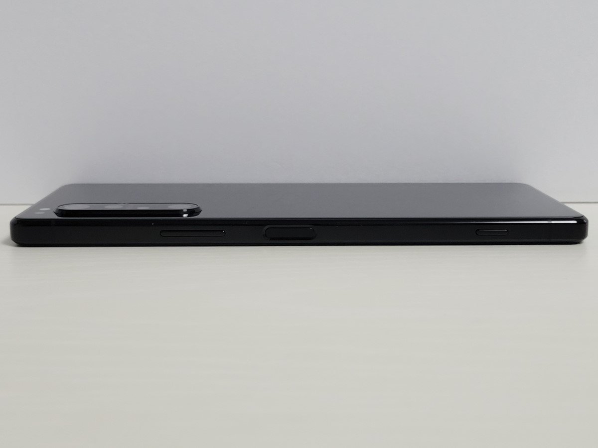 豊富な，送料無料 ★【33780WM】 完動品 docomo SO-51A SONY Xperia 1 II ブラック SIMロック解除済 1円 ! 1スタ !