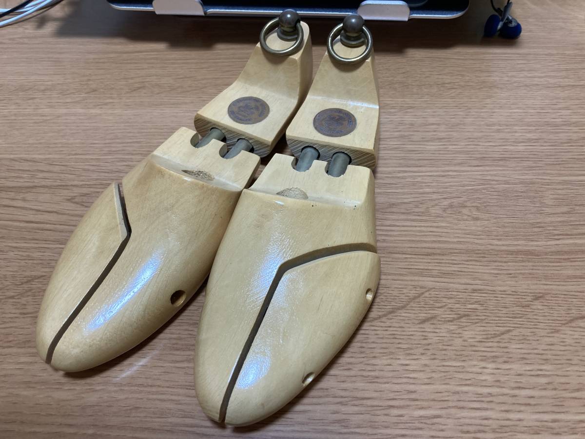 コルドヌリアングレーズ　シューツリー　シューキーパー　39　LA CORDONNERIE ANGLAISE