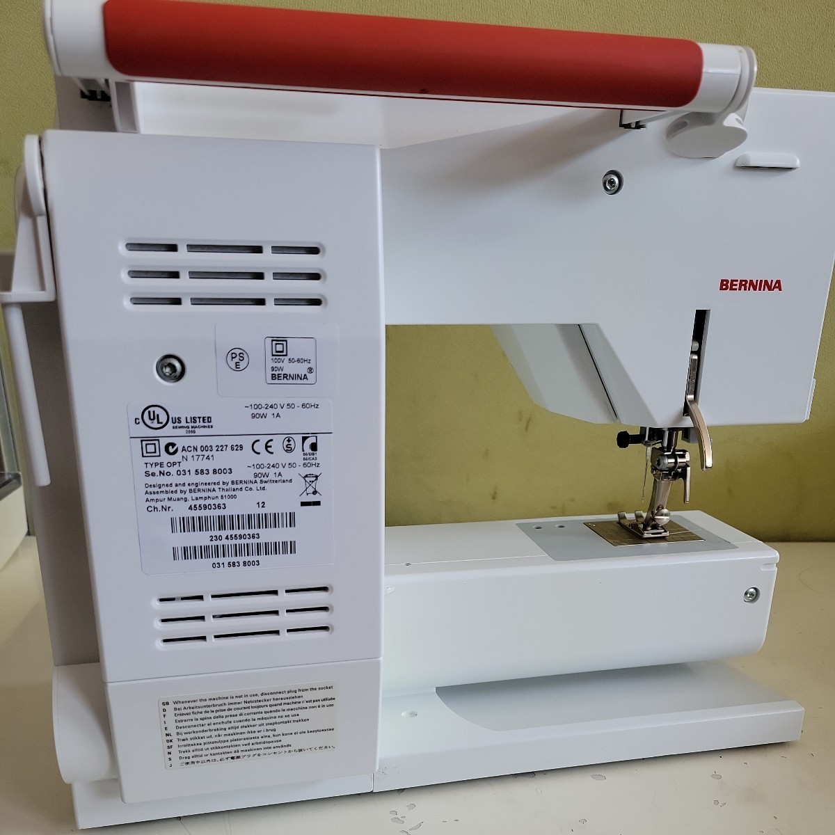 Bernina - Activa BERNINA Sewing 0 activa Machine | Pedal Machines 