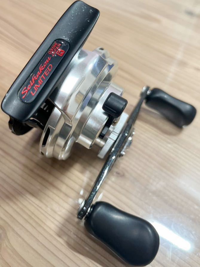シマノ　セイハコウ　リミテッドRC83 右　SHIMANO