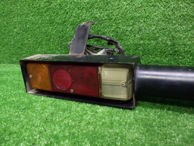 スズキ　JA22W　ジムニー　リアバンパー　社外　テール付　230922040