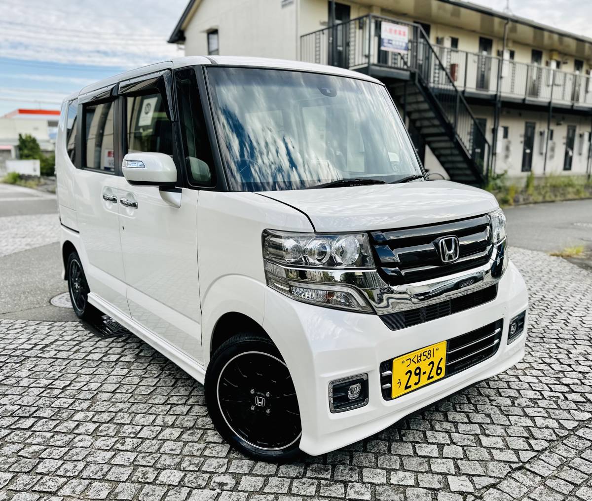 ホンダ N BOX カスタム タ-ボ ☆平成29年☆ナビ☆テレビ☆両側パワー  