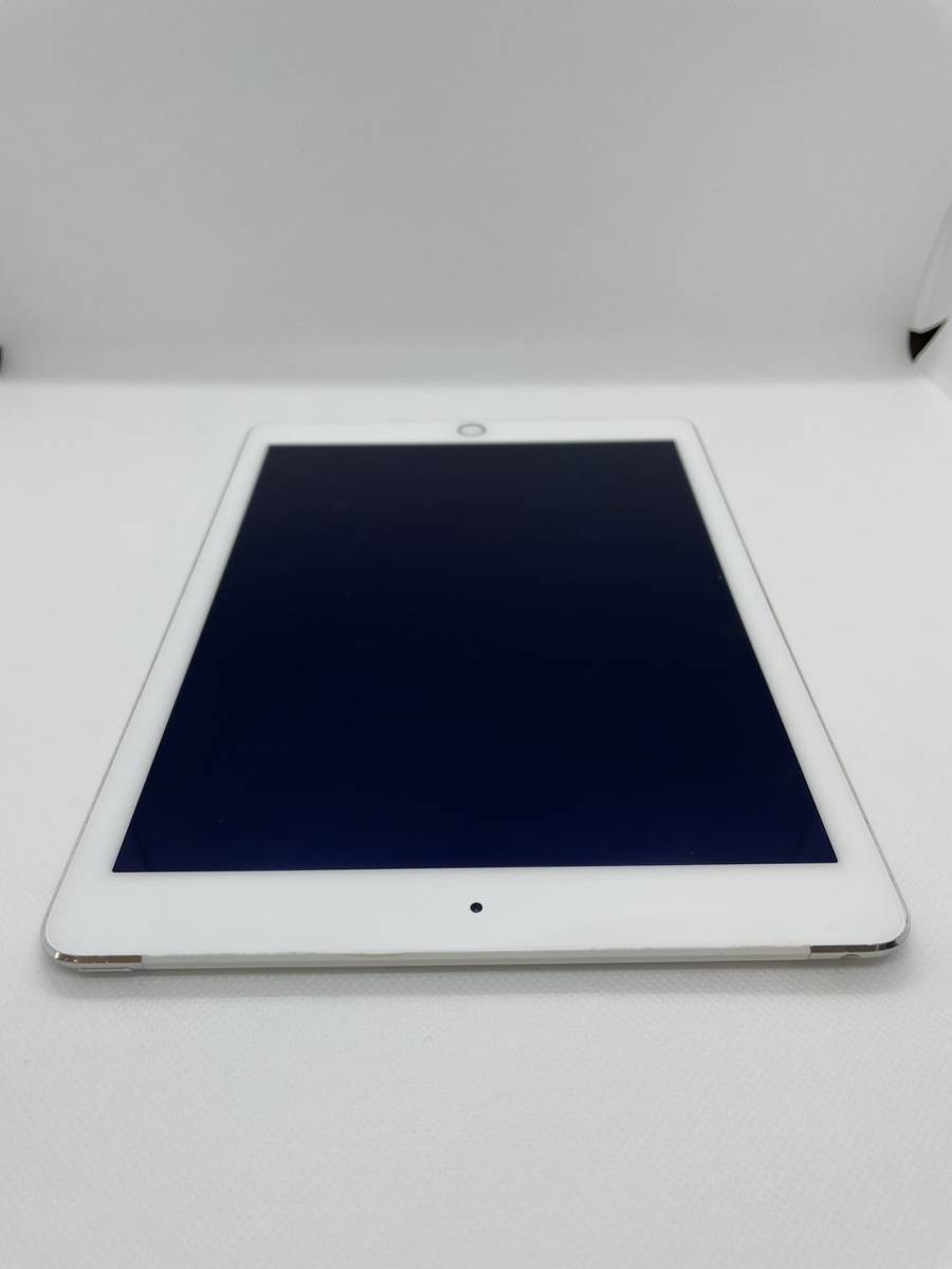 美品/NW制限保証】iPad Air2 第2世代 A1567 シルバー docomo版