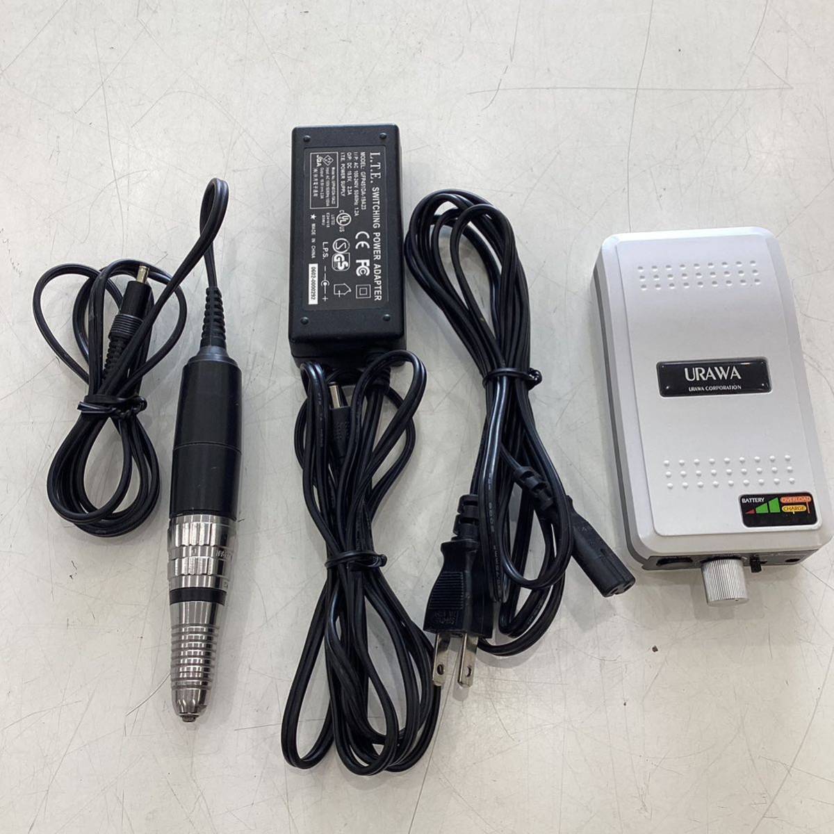 ＊【動作品】URAWA ウラワ ネイルマシーン ポータブル ミニグラインダー ホワイト ネイルマシン 携帯式