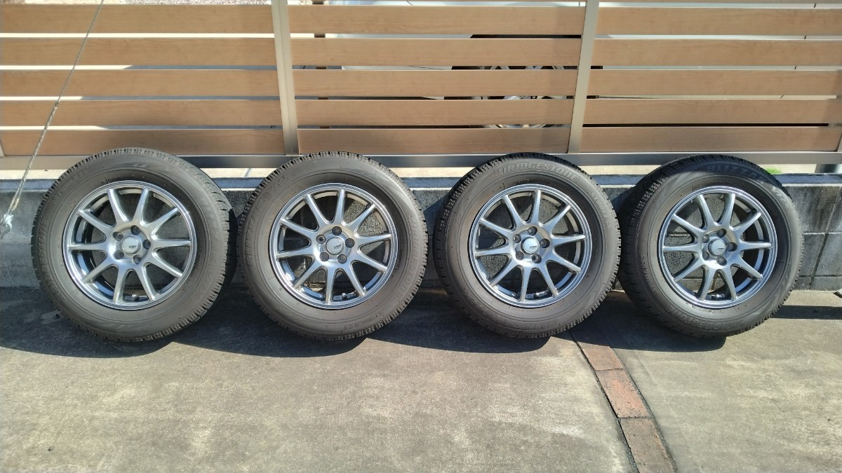 カローラスポーツ スタッドレスタイヤ&アルミホイールセット 195/65R15