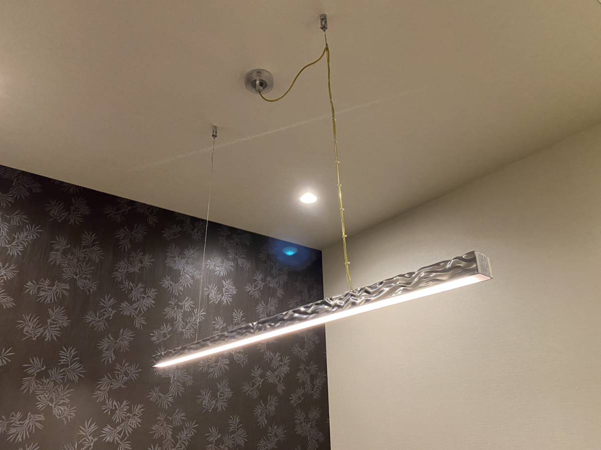 FLOS｜フロスデザインスペース青山｜トーヨーキッチンスタイル 