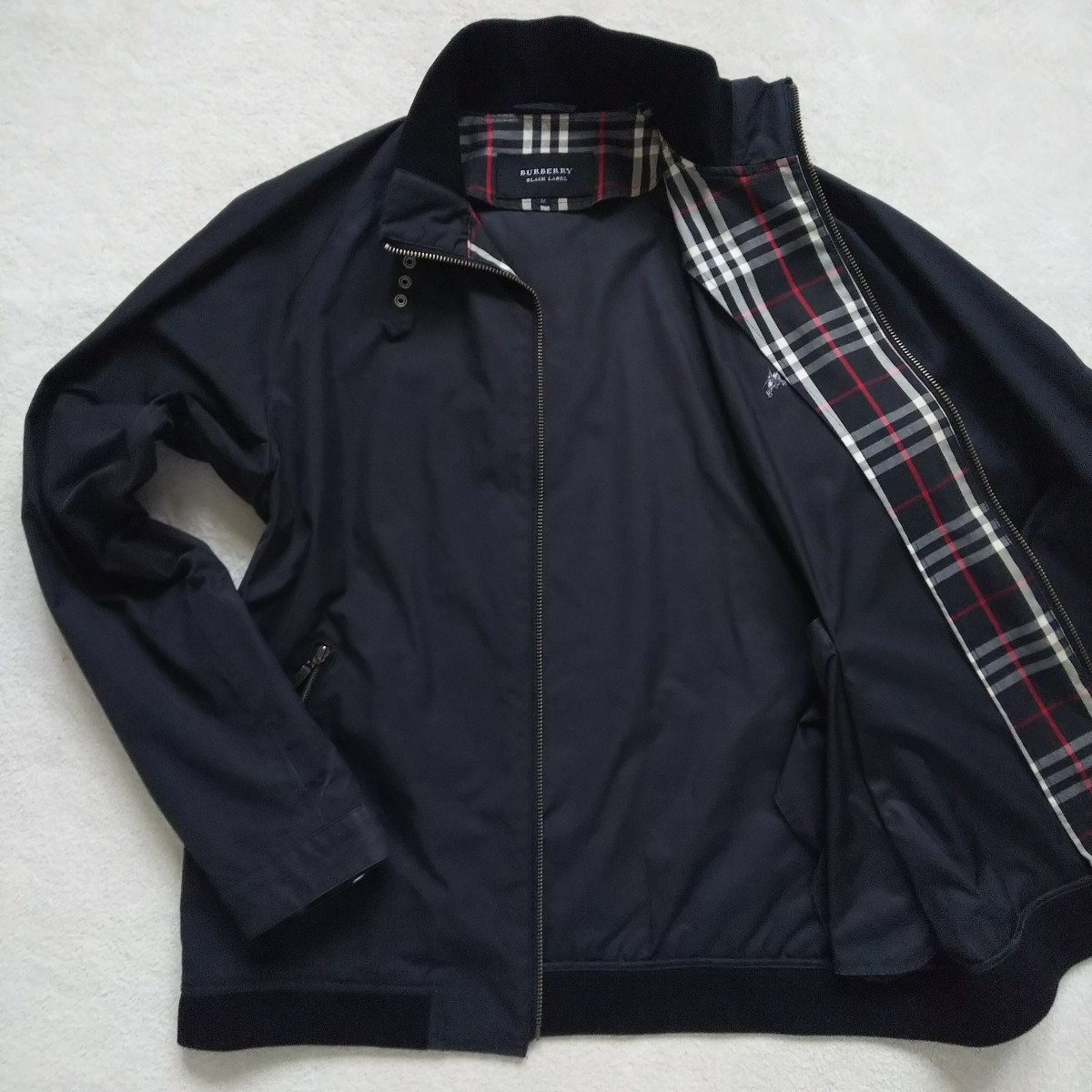 人気，新品 バーバリーブラックレーベル M ジップアップブルゾン ジャケット ホースマーク ブルゾン 三陽商会 BURBERRYBLACKLABEL アウター コート(ジャケット、上着)｜売買されたオークション情報、yahooの 男性用