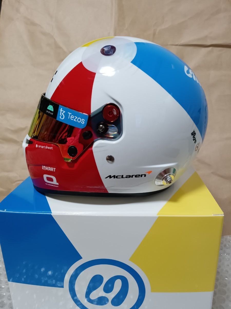 F1 1/2サイズヘルメット L.ノリス 直筆サイン入り Lando Norris 2023