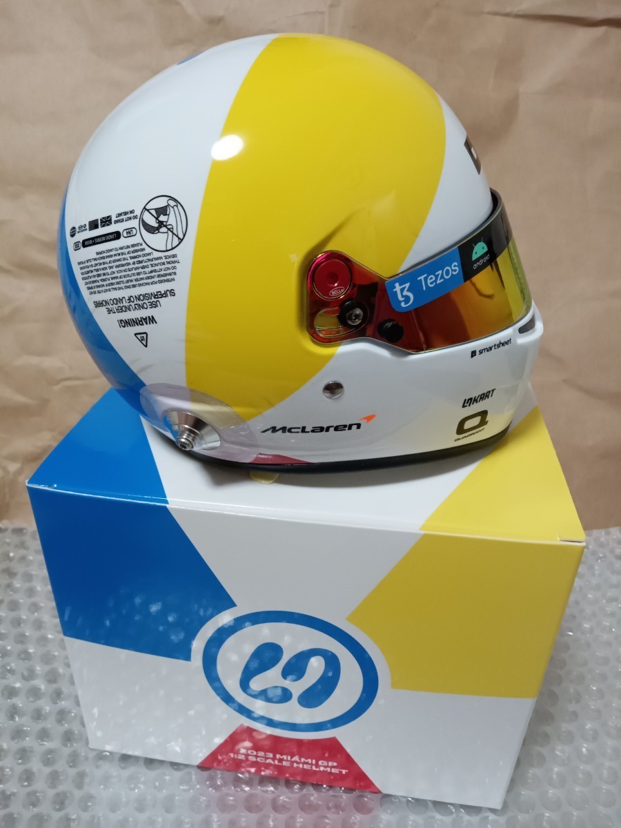 F1 1/2サイズヘルメット L.ノリス 直筆サイン入り Lando Norris 2023