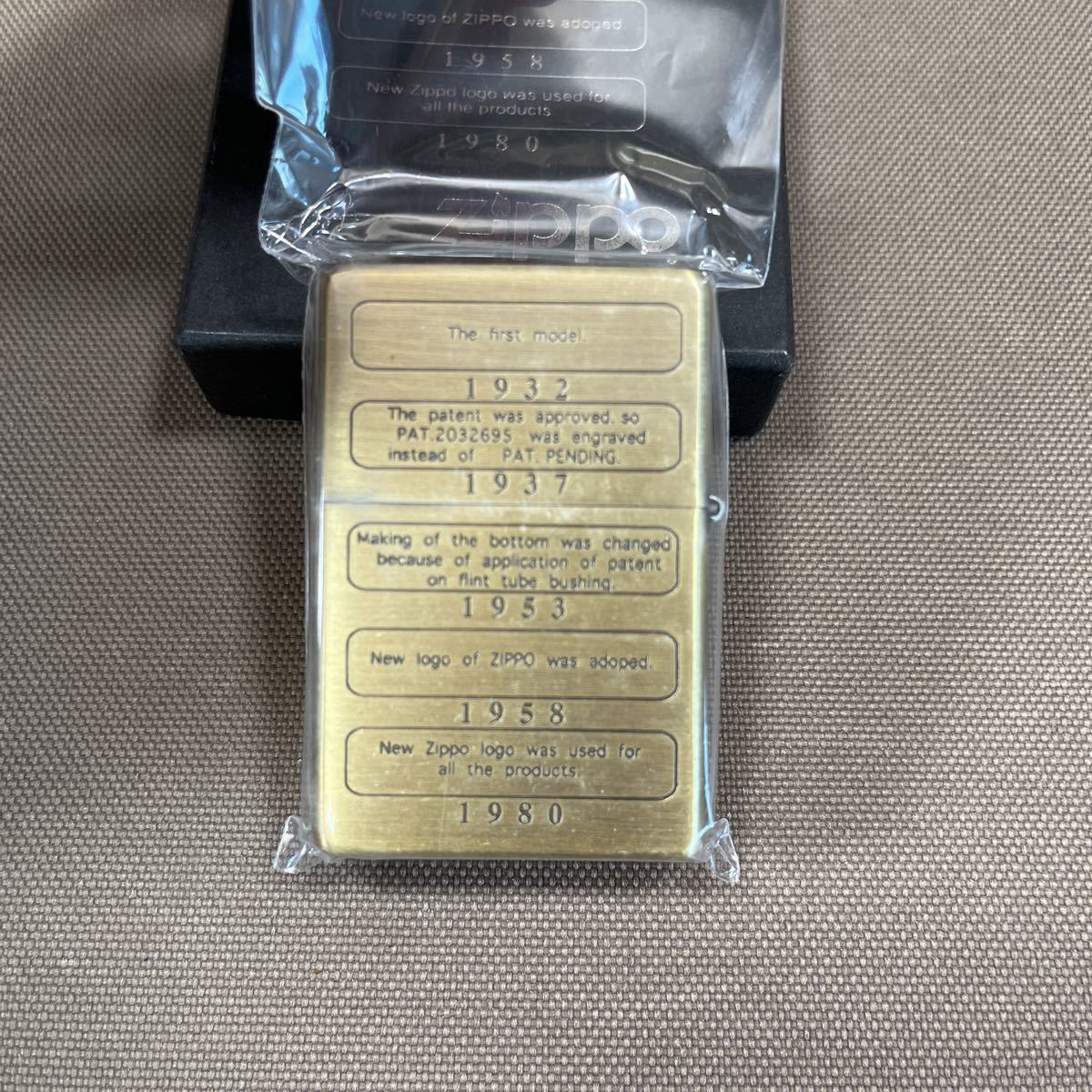 未使用品】歴代ボトムメタル 両面 金色 限定 zippo ジッポ 2000