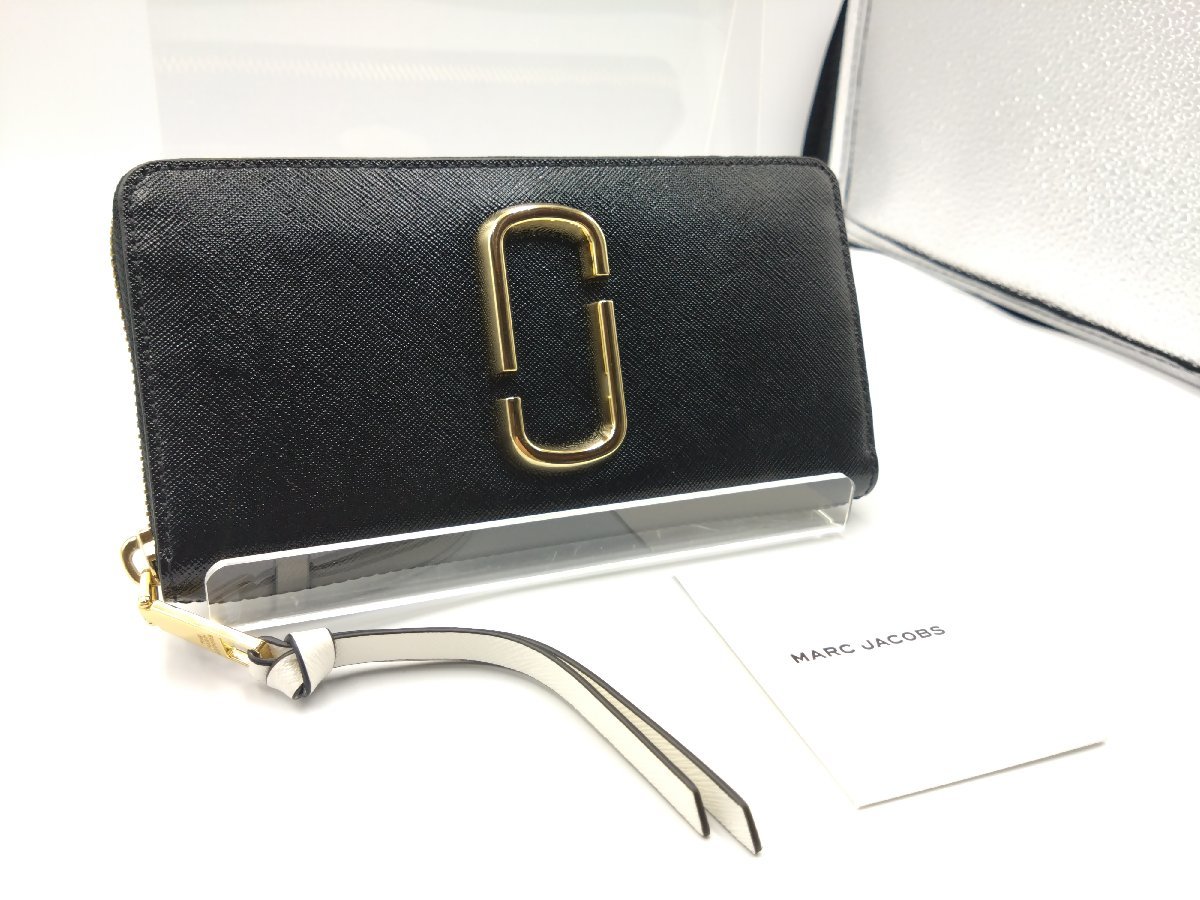 未使用品 MARC JACOBS/マークジェイコブス 長財布 スナップショット 