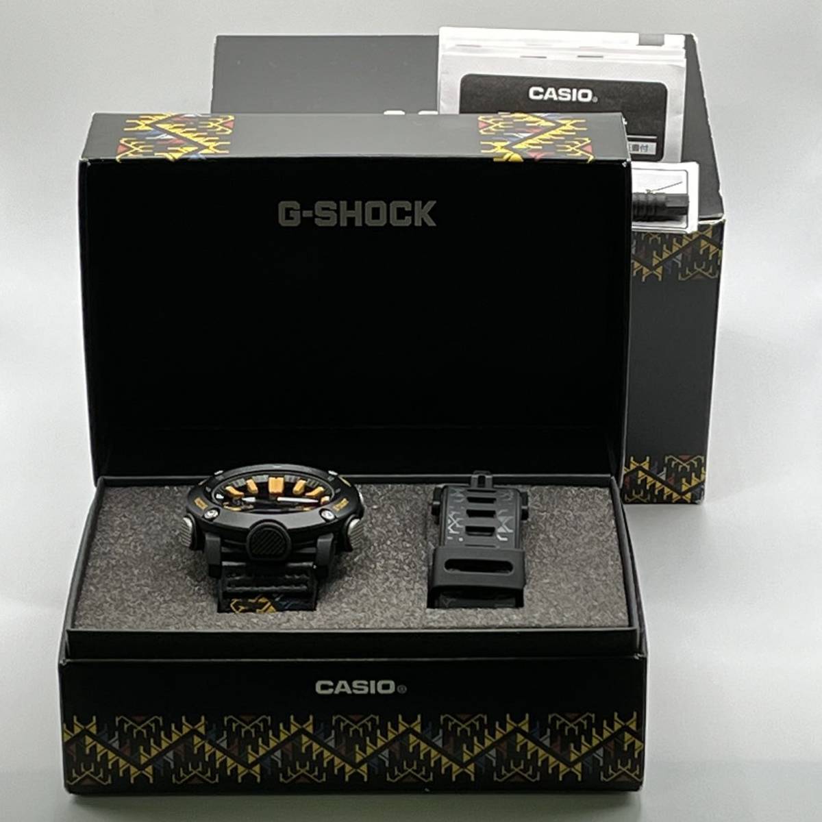 CASIO G-SHOCK ANALOG-DIGITAL Traditional Pattern Series Bhutan Textile GA-2000BT-1AJR ブータン王国モデル 限定モデル 生産完了品