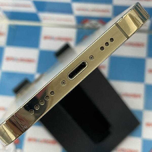 iPhone 12 Pro 128GB AU版SIMフリー 画面、背面割れ ジャンク品[110594