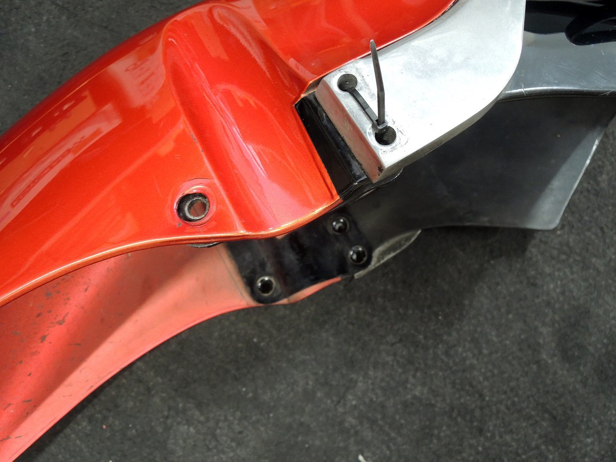 GPZ900R フロントフェンダー 未塗装