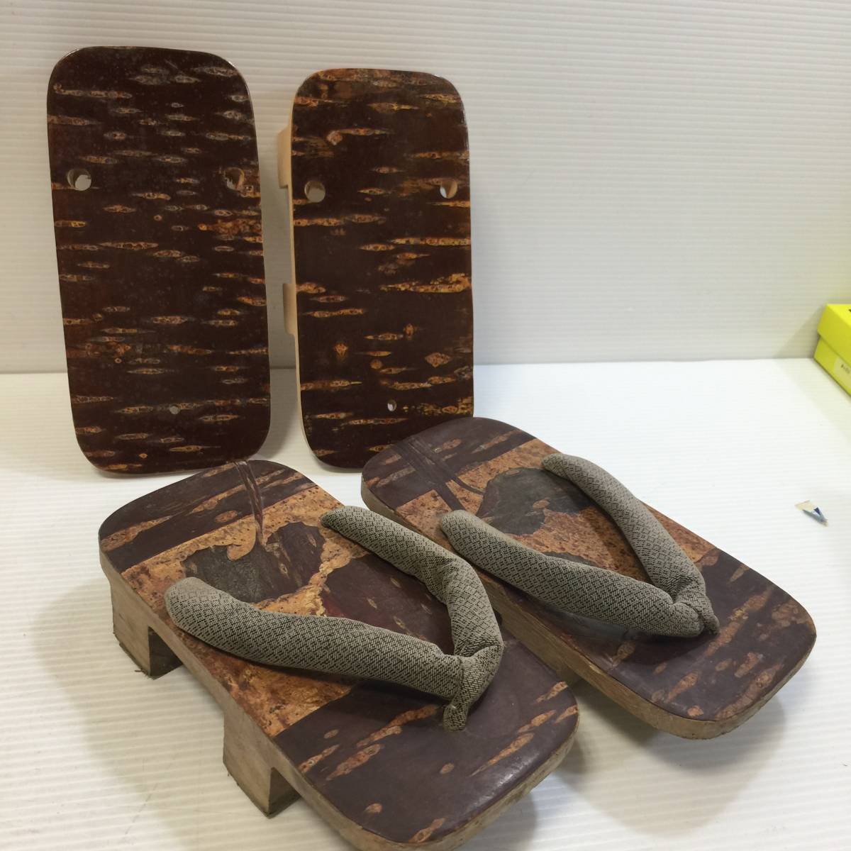 2セット 樺細工下駄 げた 履物 秋田県工芸品 メンズ 男性用 ファッション 和風 コレクション 品 NF231015 Zi-514-76 ...