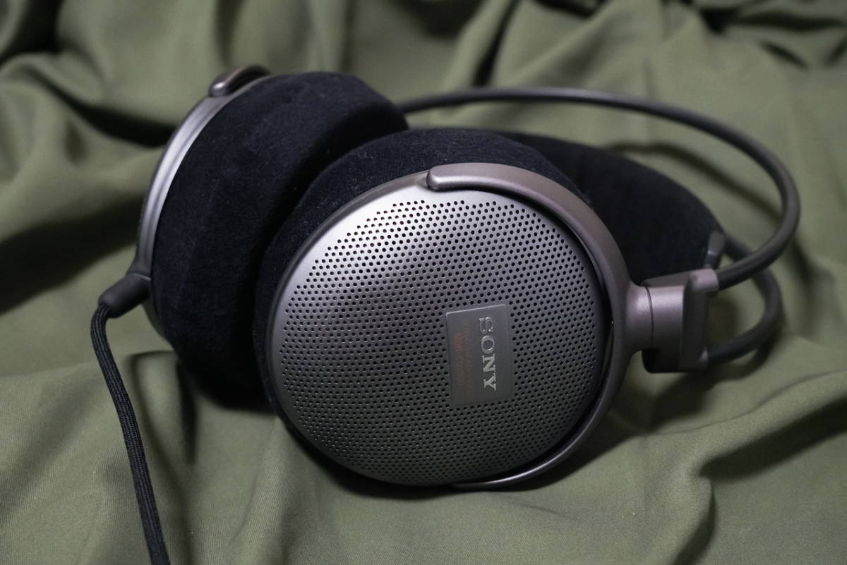 ☆希少・動作品☆ SONY MDR-CD2000 ステレオヘッドホン 希少美品】MDR
