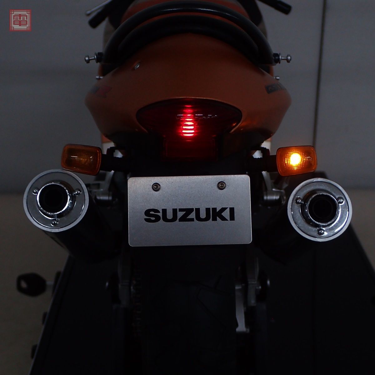 完成品 デアゴスティーニ 週刊 1/4 スズキ ハヤブサ GSX1300R