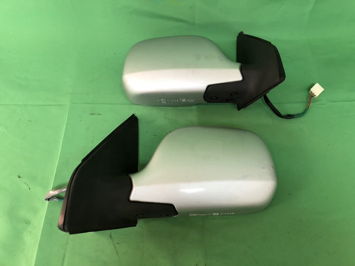 KJ200 中古 ファンカーゴ NCP20 平成12年4月 手動格納 ドアミラー サイドミラー 左右 セット カラー シルバーＭ 199 動作保証 010049_1