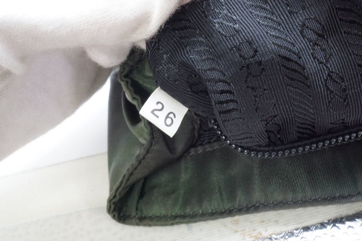 中古良品 PRADA プラダ 三角ロゴ プレート ナイロン 1円 良品 PRADA 