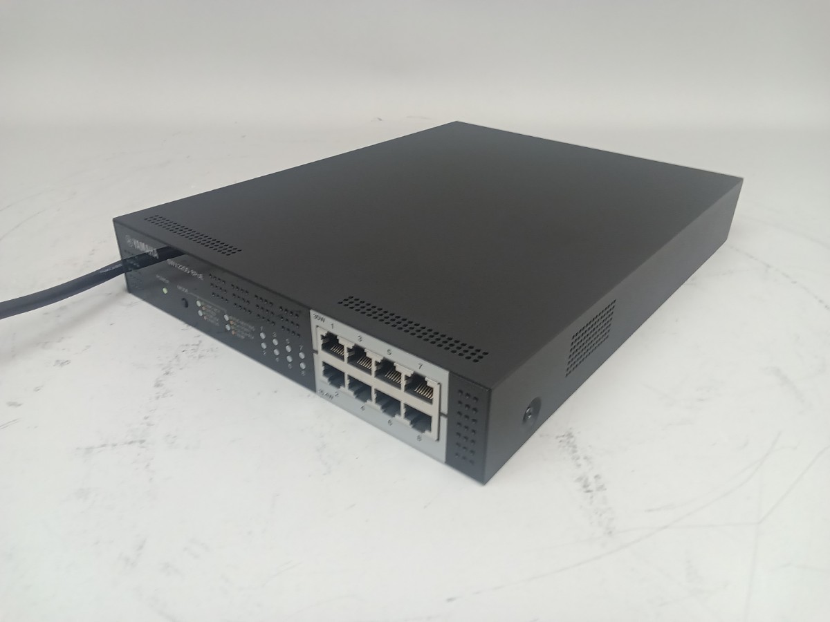 YAMAHA スマートL2スイッチ SWX2200-8PoE ② YAMAHA スマートL2