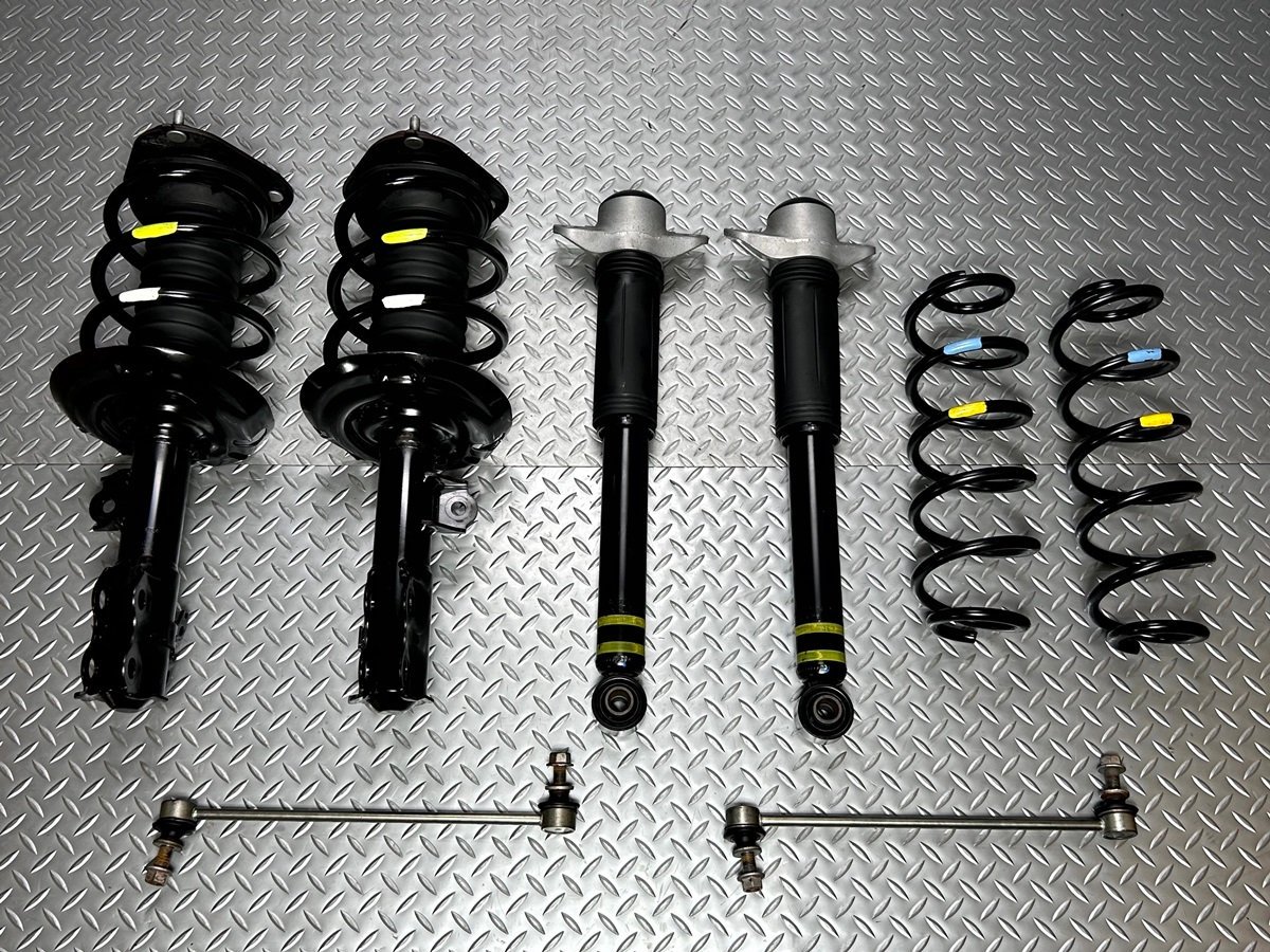プリウス 純正 - パーツ ZVW50 50系 サスペンション 極上品☆トヨタ