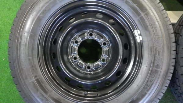 195/80R15 107/105L トーヨー DELVEX934 スタッドレスタイヤ 15×6J PCD139.7 ＋35 ハイエース 純正 スチールホイール トーヨータイヤ DELVEX 0 バリ山☆ (トーヨー) 935の通販