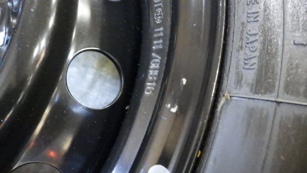 195/80R15 107/105L トーヨー DELVEX934 スタッドレスタイヤ 15×6J PCD139.7 ＋35 ハイエース 純正 スチールホイール トーヨータイヤ DELVEX 0 バリ山☆ (トーヨー) 935の通販