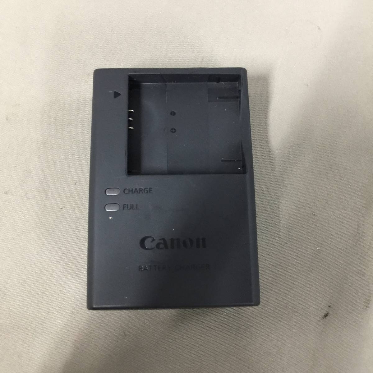 ■Canon キャノン IXY 200 デジタルカメラ レッド　【23/1023/01 IXY Canon 0 整備済み品 イクシ 超コンパクトデジカメ