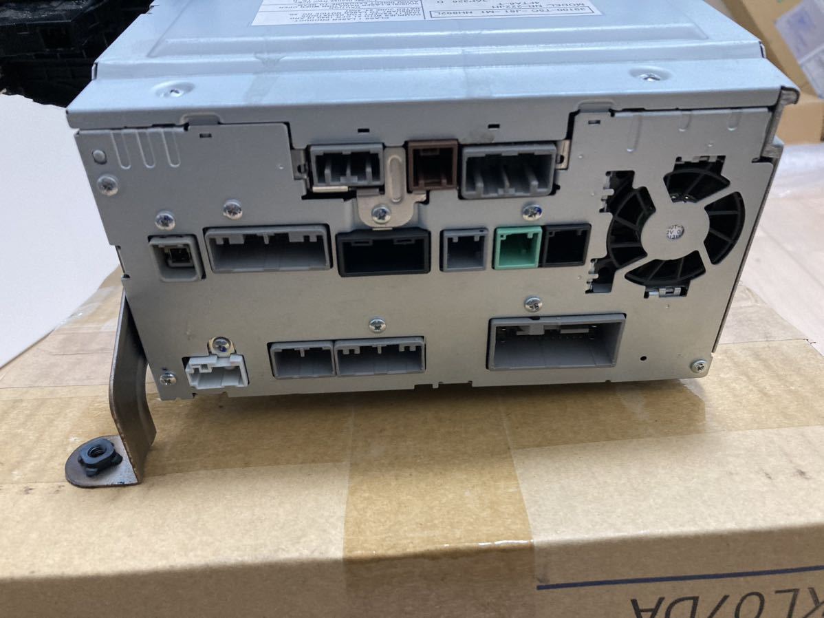  ホンダ純正 インターナビ 9WH2 NR-222JH　フィット　GK3　取り外し_5