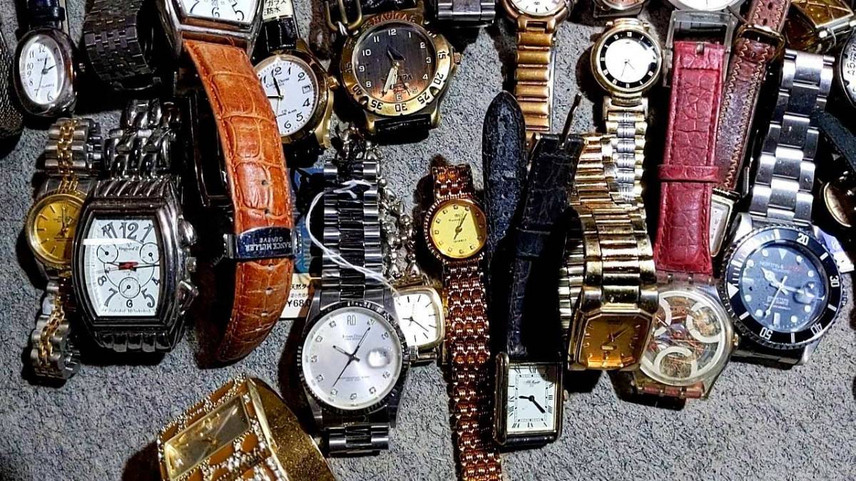 腕時計まとめ売り 40個以上セット ジャンク品 ジャンク 時計40本 まとめ売り SEIKOなど セイコー他 40個ぐらい