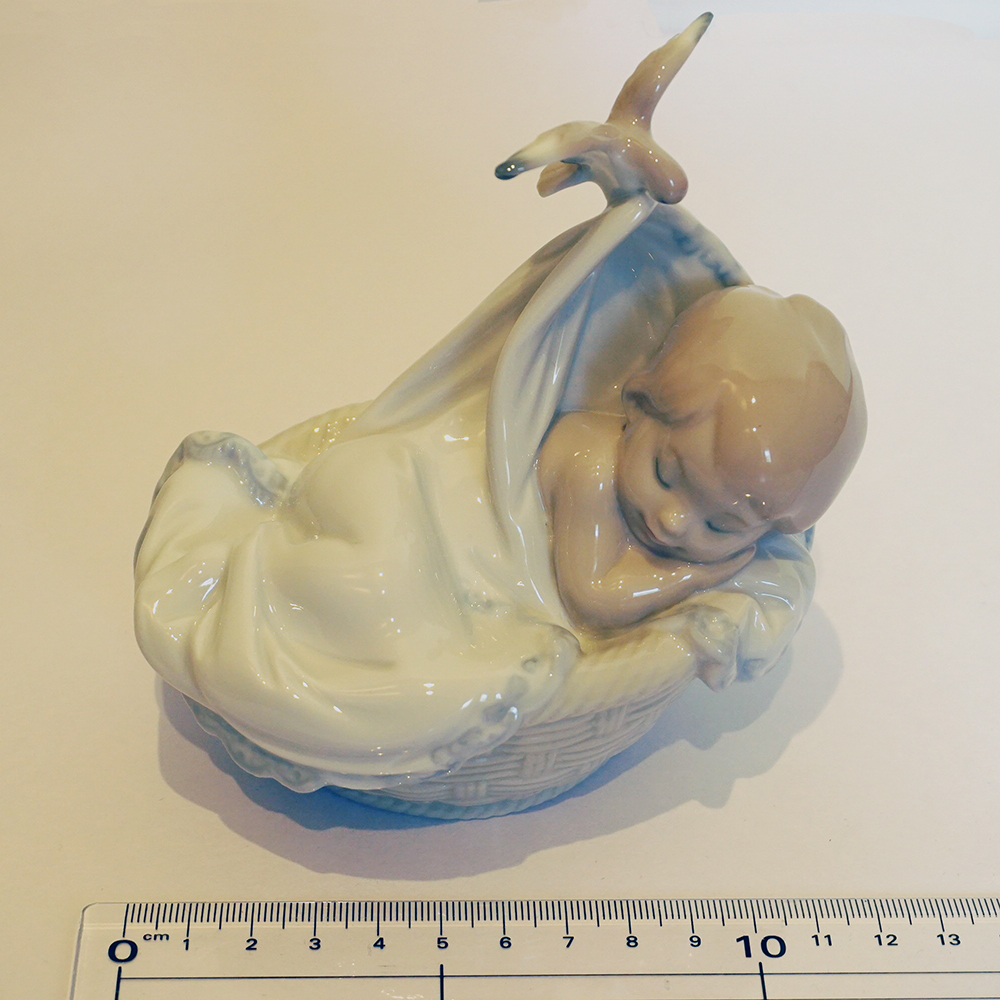 リヤドロ LLADRO リヤドロ 赤ちゃん 男の子 僕の夢 未使用 送料無料 僕