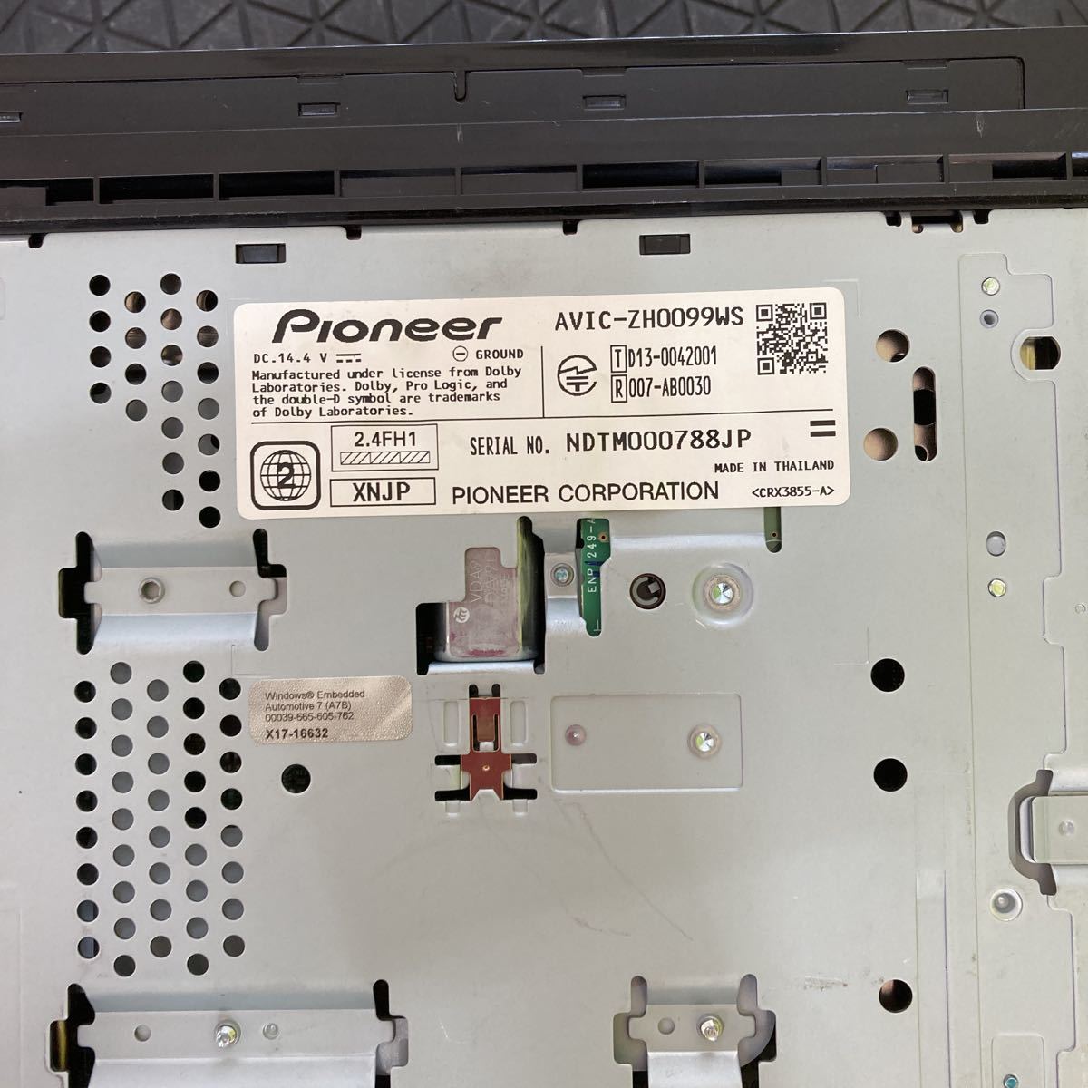 272 再起動ジャンク品 AVIC-ZH0099W カロッツェリア 272 再起動