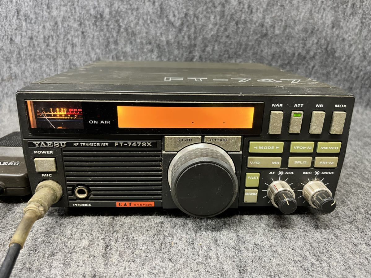 YAESU FT-817 〈八重洲無線〉 八重洲無線 YAESU ヤエス 無線機 HF