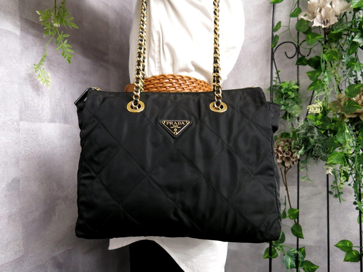 超美品○PRADA プラダ○キルティング ナイロン サフィアーノ レザー 本 